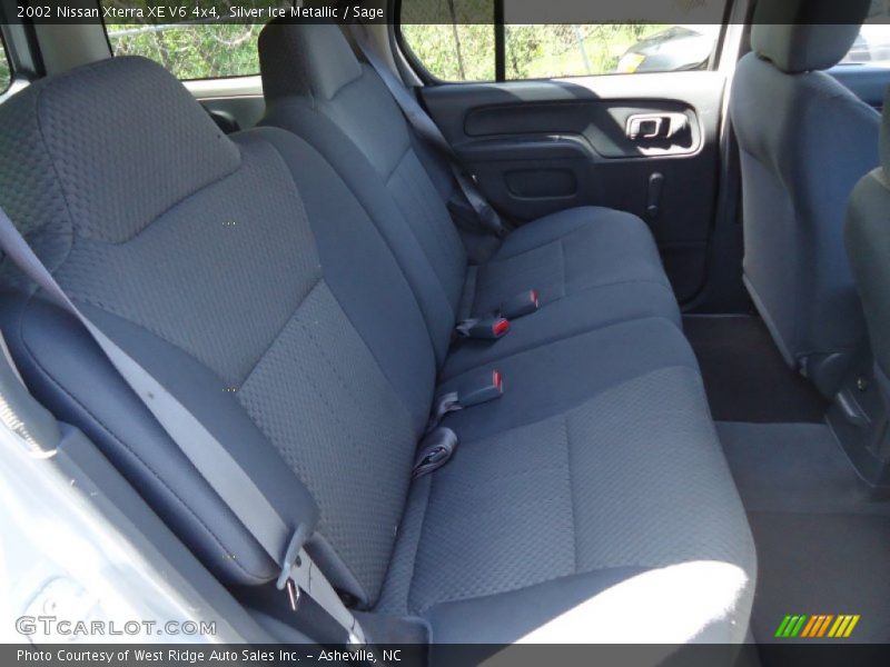 Silver Ice Metallic / Sage 2002 Nissan Xterra XE V6 4x4