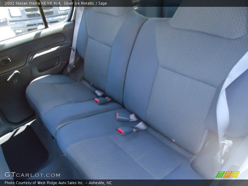 Silver Ice Metallic / Sage 2002 Nissan Xterra XE V6 4x4