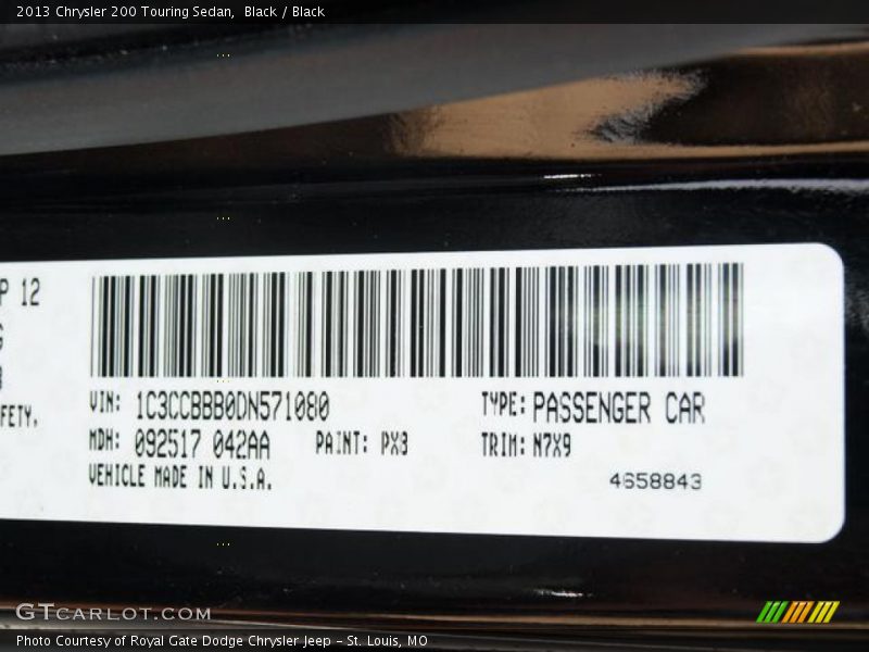 Black / Black 2013 Chrysler 200 Touring Sedan