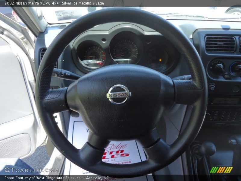 Silver Ice Metallic / Sage 2002 Nissan Xterra XE V6 4x4