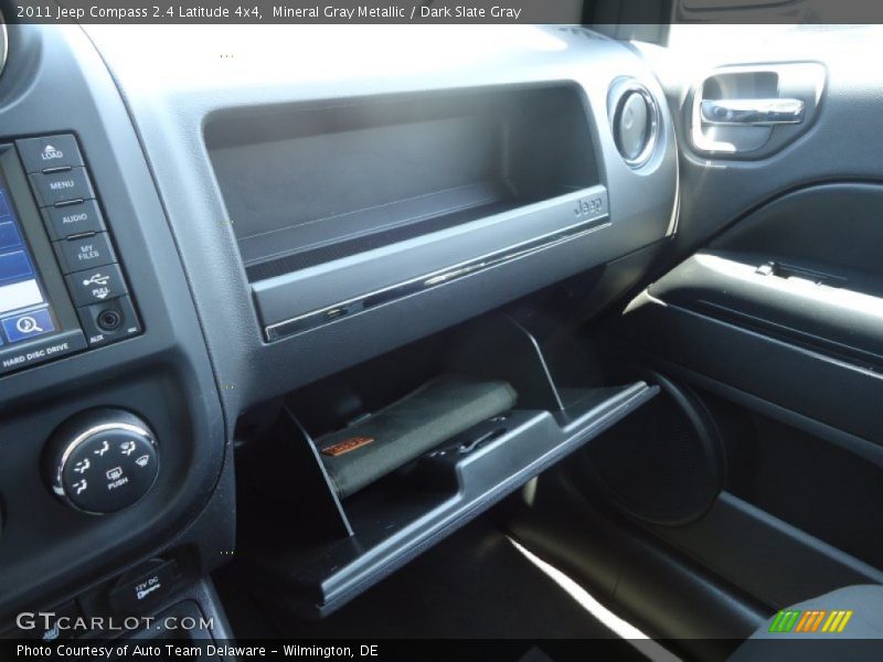 Mineral Gray Metallic / Dark Slate Gray 2011 Jeep Compass 2.4 Latitude 4x4