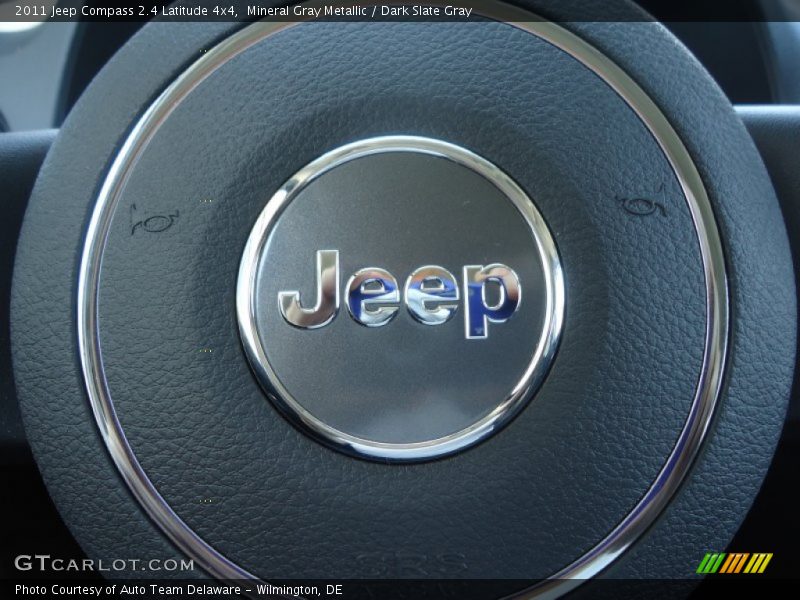 Mineral Gray Metallic / Dark Slate Gray 2011 Jeep Compass 2.4 Latitude 4x4