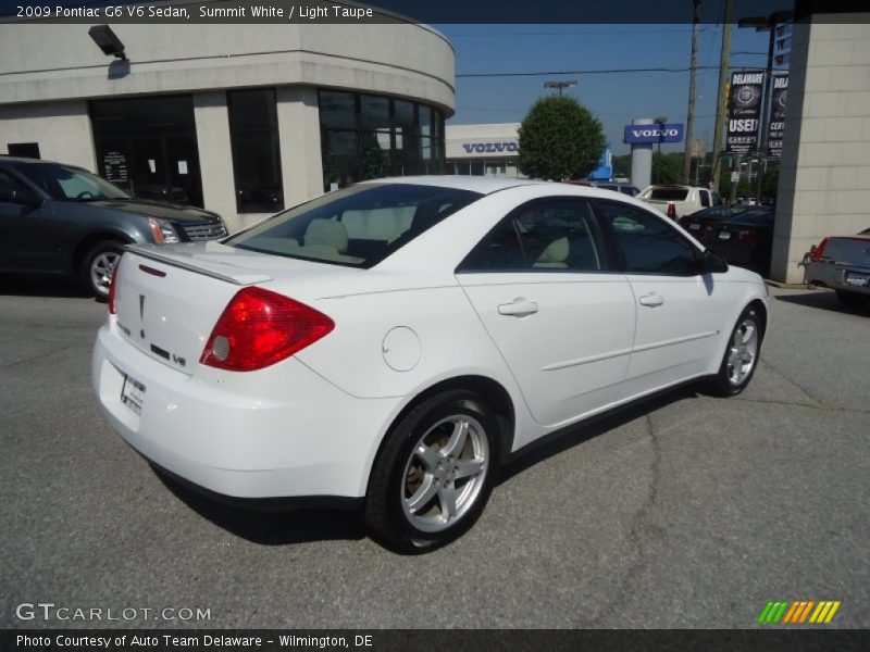 Summit White / Light Taupe 2009 Pontiac G6 V6 Sedan