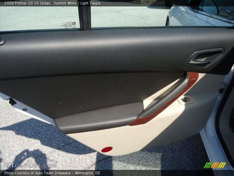 Summit White / Light Taupe 2009 Pontiac G6 V6 Sedan