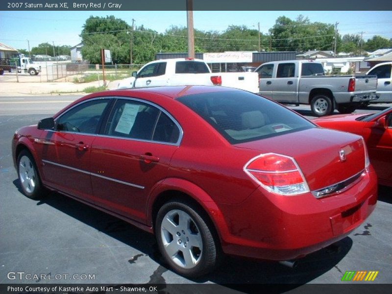 Berry Red / Gray 2007 Saturn Aura XE