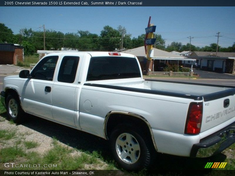 Summit White / Dark Charcoal 2005 Chevrolet Silverado 1500 LS Extended Cab