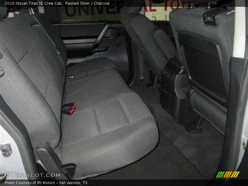 Radiant Silver / Charcoal 2010 Nissan Titan SE Crew Cab