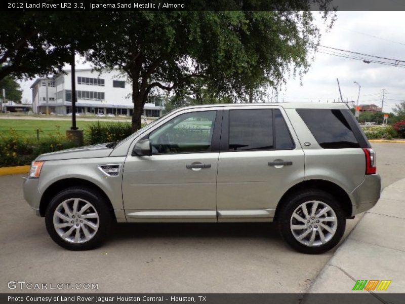 Ipanema Sand Metallic / Almond 2012 Land Rover LR2 3.2