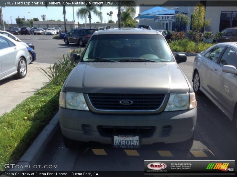 Mineral Grey Metallic / Midnight Grey 2002 Ford Explorer XLS