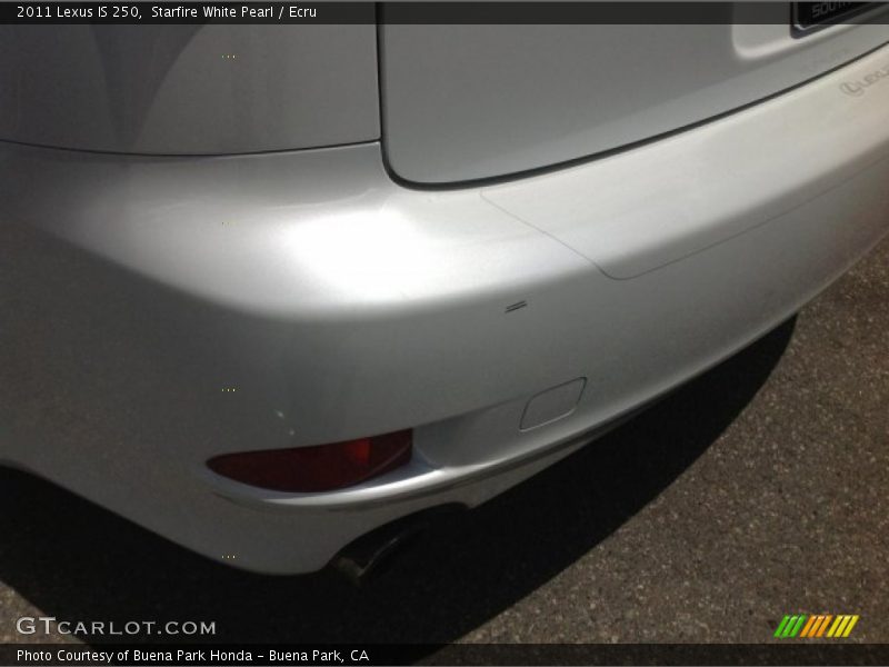 Starfire White Pearl / Ecru 2011 Lexus IS 250