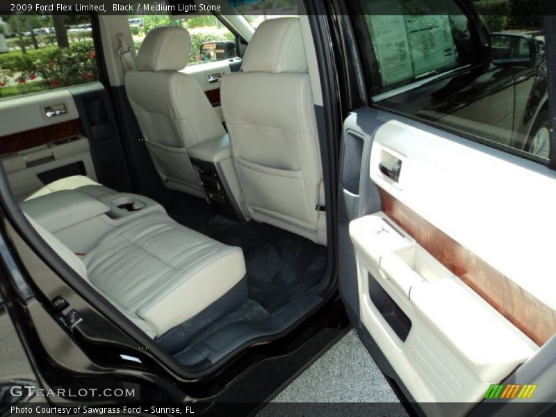 Black / Medium Light Stone 2009 Ford Flex Limited