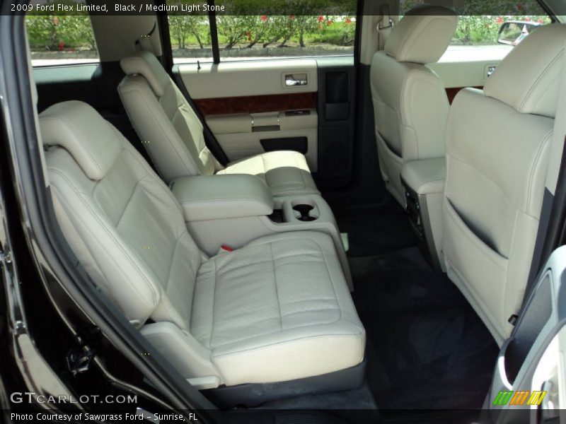 Black / Medium Light Stone 2009 Ford Flex Limited
