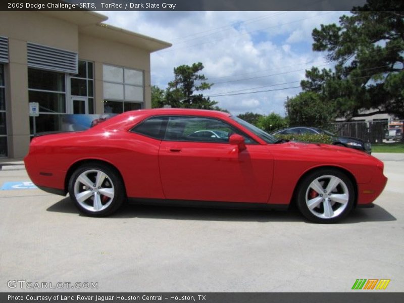 TorRed / Dark Slate Gray 2009 Dodge Challenger SRT8