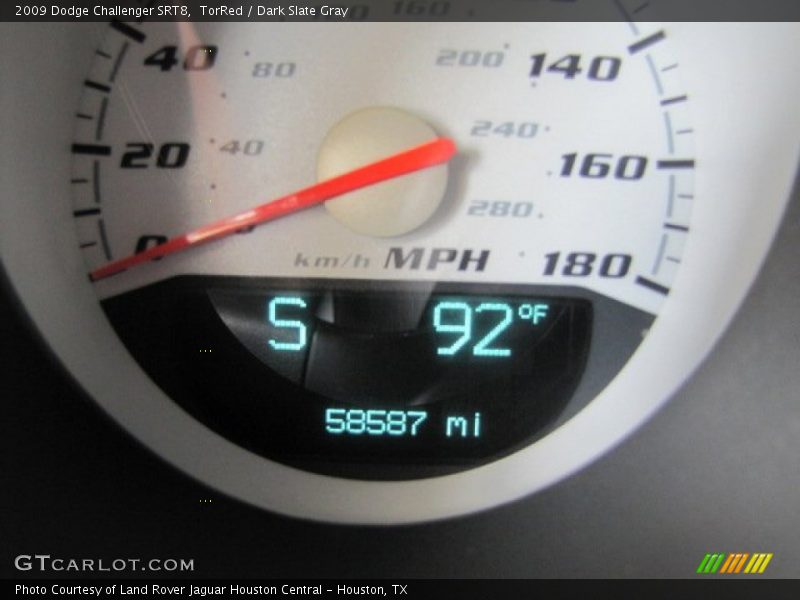 TorRed / Dark Slate Gray 2009 Dodge Challenger SRT8