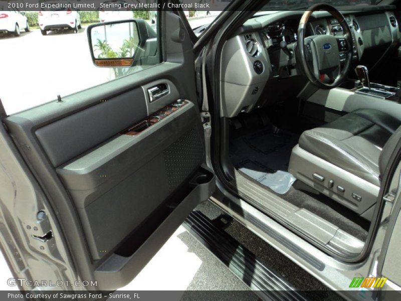 Sterling Grey Metallic / Charcoal Black 2010 Ford Expedition Limited
