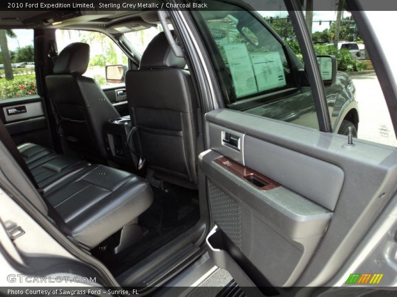 Sterling Grey Metallic / Charcoal Black 2010 Ford Expedition Limited