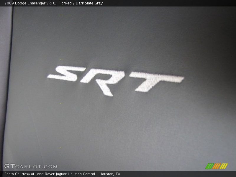 TorRed / Dark Slate Gray 2009 Dodge Challenger SRT8