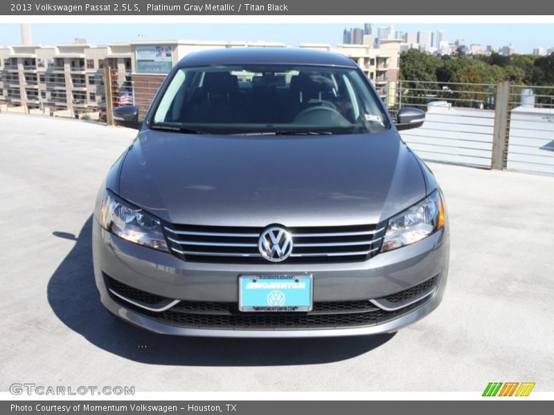 Platinum Gray Metallic / Titan Black 2013 Volkswagen Passat 2.5L S