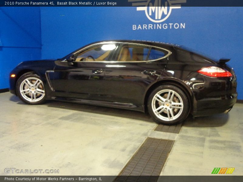 Basalt Black Metallic / Luxor Beige 2010 Porsche Panamera 4S