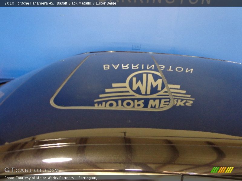 Basalt Black Metallic / Luxor Beige 2010 Porsche Panamera 4S