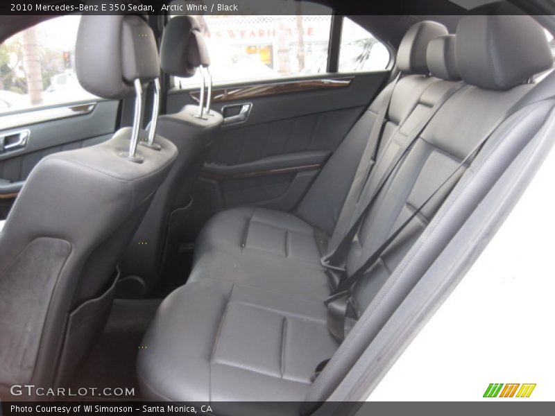 Arctic White / Black 2010 Mercedes-Benz E 350 Sedan