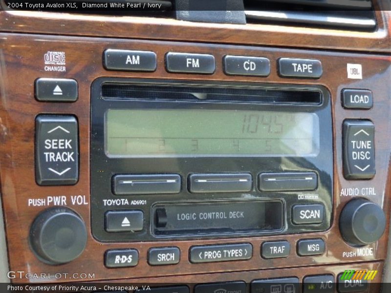 Diamond White Pearl / Ivory 2004 Toyota Avalon XLS