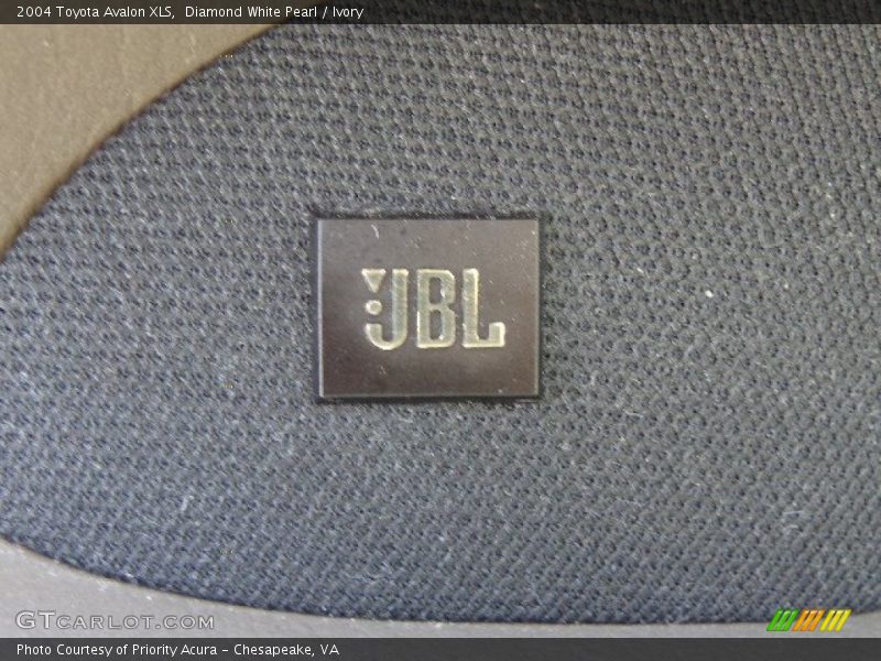 Diamond White Pearl / Ivory 2004 Toyota Avalon XLS