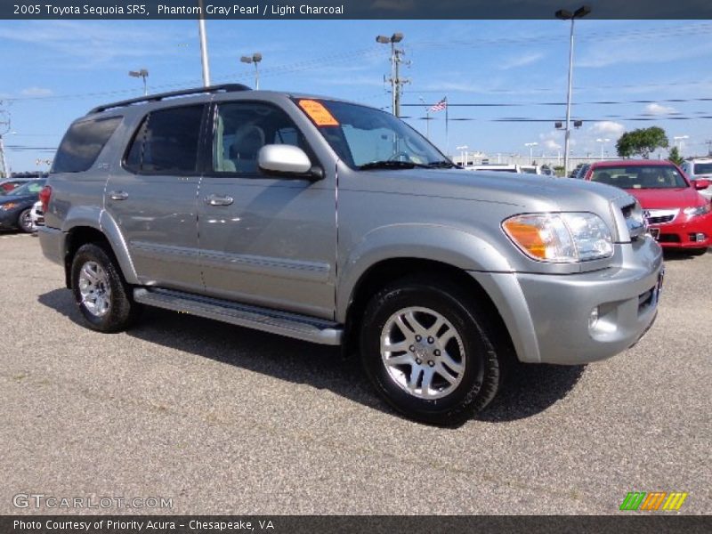 Phantom Gray Pearl / Light Charcoal 2005 Toyota Sequoia SR5