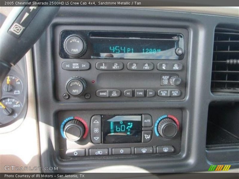 Sandstone Metallic / Tan 2005 Chevrolet Silverado 2500HD LS Crew Cab 4x4