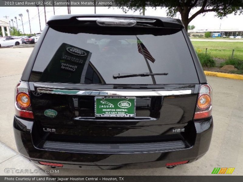 Santorini Black Metallic / Almond 2013 Land Rover LR2 HSE