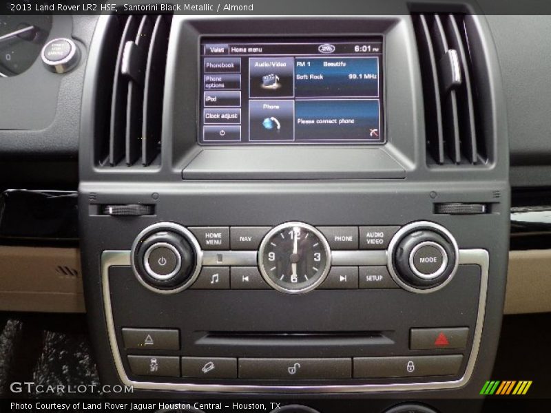 Santorini Black Metallic / Almond 2013 Land Rover LR2 HSE