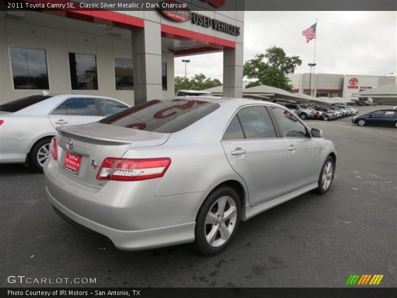 Classic Silver Metallic / Dark Charcoal 2011 Toyota Camry SE