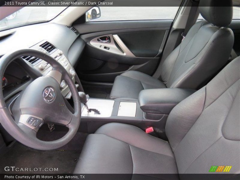 Classic Silver Metallic / Dark Charcoal 2011 Toyota Camry SE