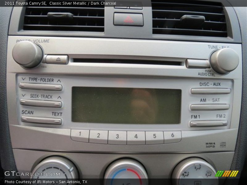 Classic Silver Metallic / Dark Charcoal 2011 Toyota Camry SE