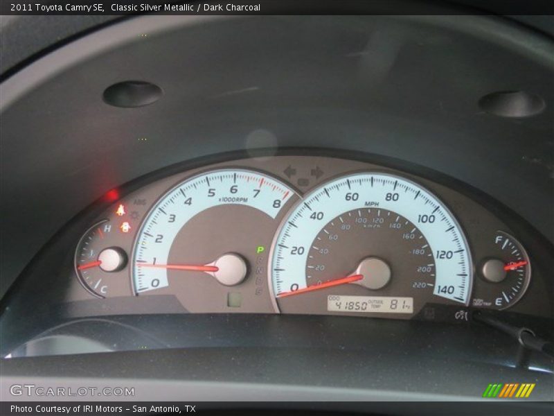 Classic Silver Metallic / Dark Charcoal 2011 Toyota Camry SE