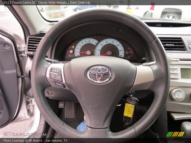 Classic Silver Metallic / Dark Charcoal 2011 Toyota Camry SE