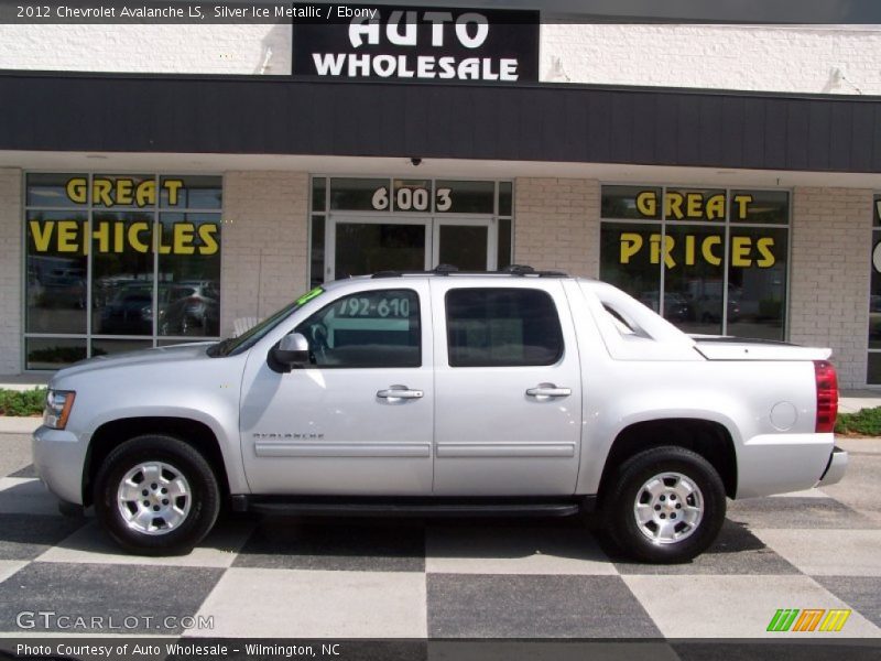 Silver Ice Metallic / Ebony 2012 Chevrolet Avalanche LS