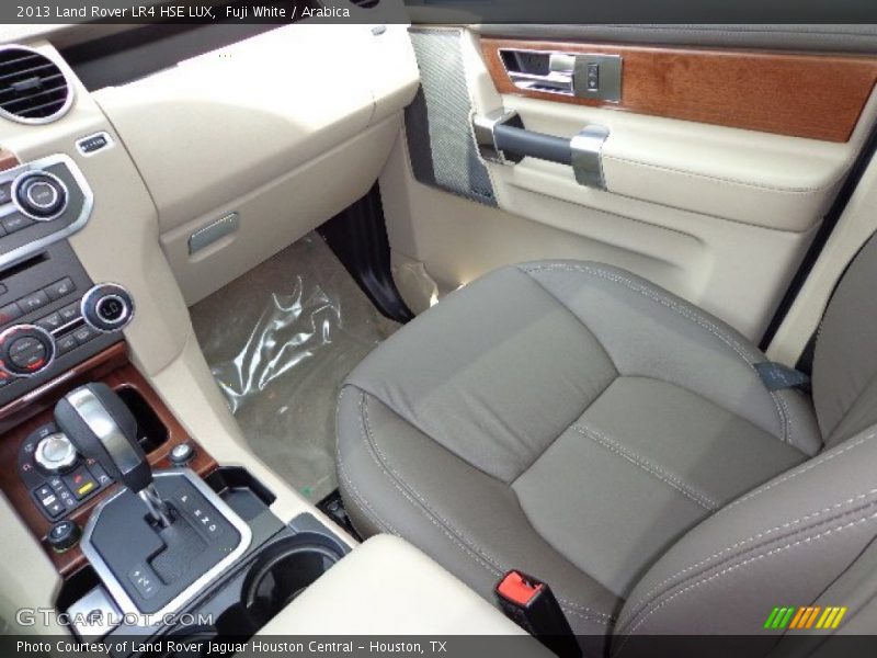 Front Seat of 2013 LR4 HSE LUX