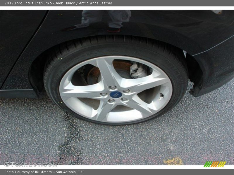 2012 Focus Titanium 5-Door Wheel