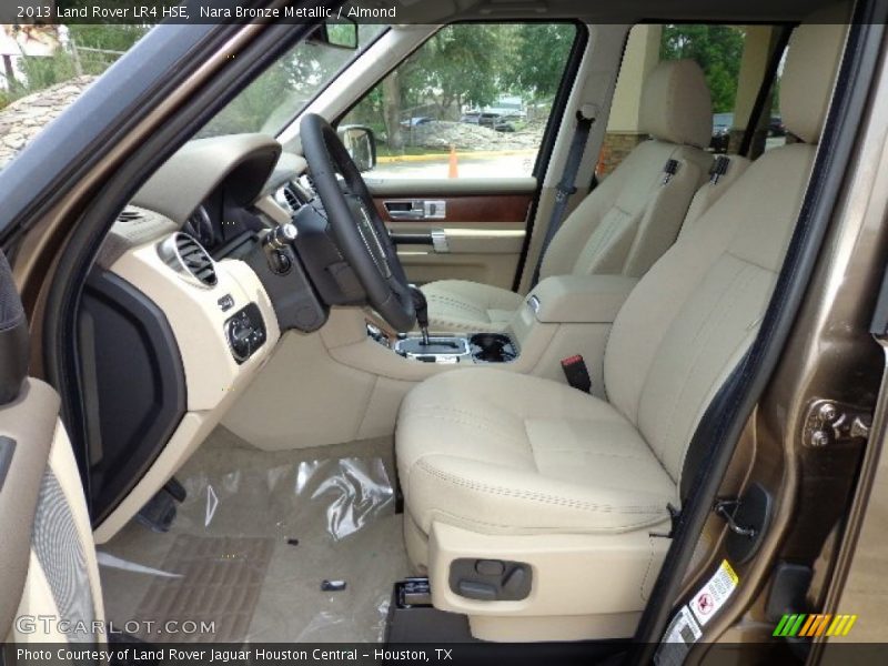  2013 LR4 HSE Almond Interior