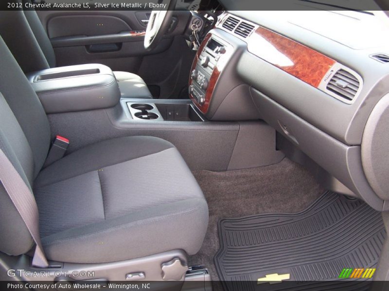 Silver Ice Metallic / Ebony 2012 Chevrolet Avalanche LS