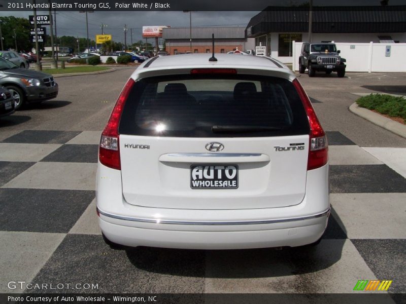 Polar White / Black 2011 Hyundai Elantra Touring GLS