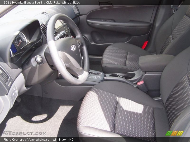 Polar White / Black 2011 Hyundai Elantra Touring GLS
