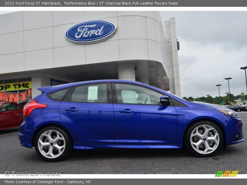  2013 Focus ST Hatchback Performance Blue
