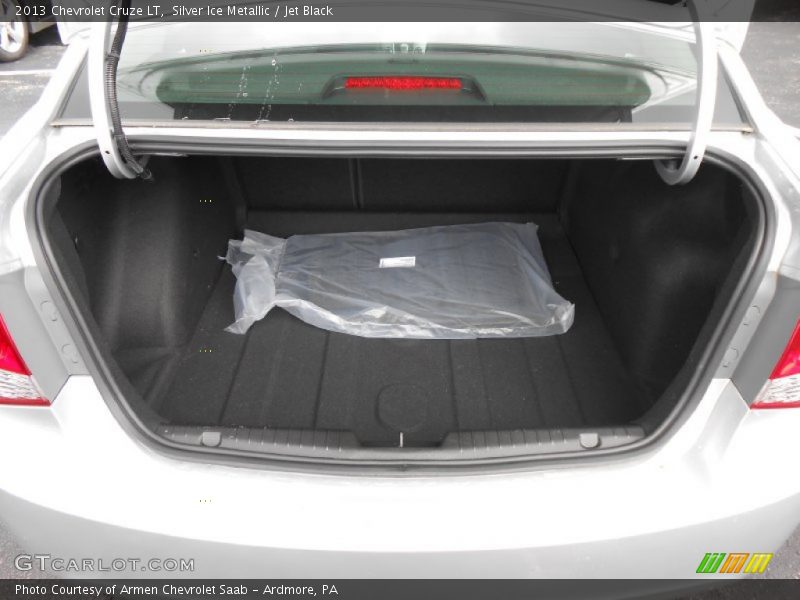 Silver Ice Metallic / Jet Black 2013 Chevrolet Cruze LT