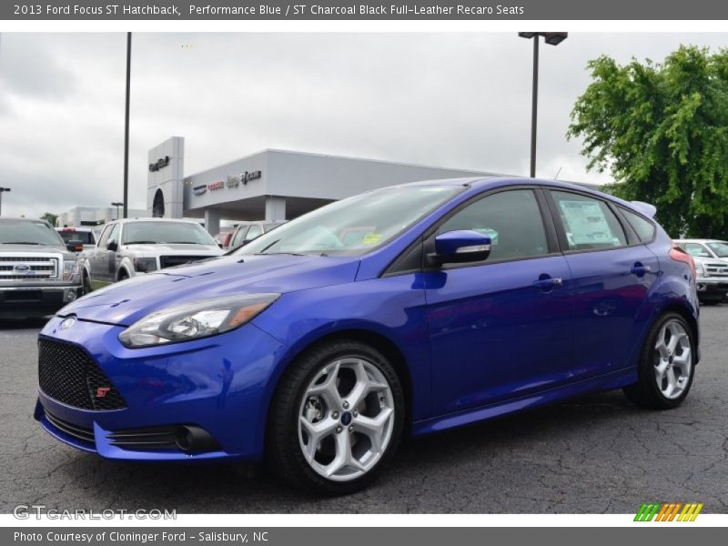 Performance Blue / ST Charcoal Black Full-Leather Recaro Seats 2013 Ford Focus ST Hatchback