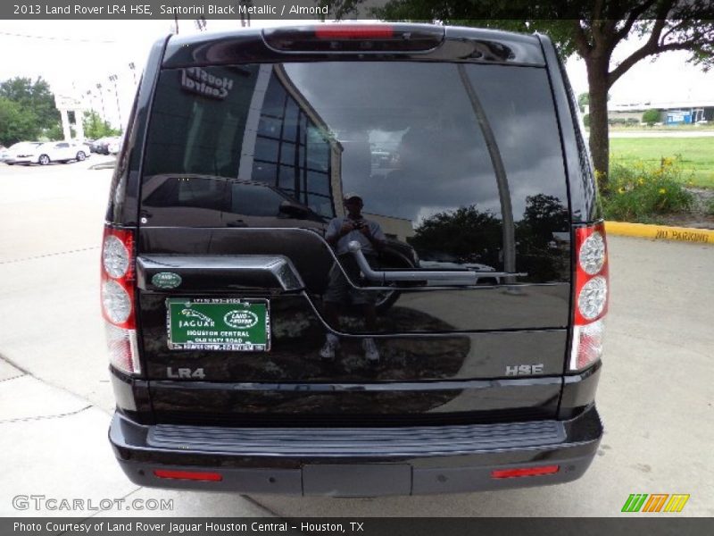 Santorini Black Metallic / Almond 2013 Land Rover LR4 HSE