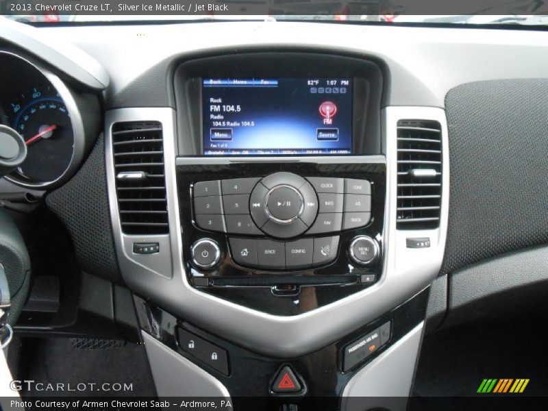 Silver Ice Metallic / Jet Black 2013 Chevrolet Cruze LT