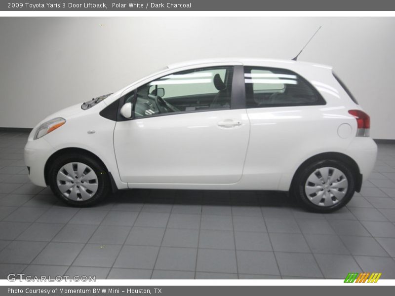 Polar White / Dark Charcoal 2009 Toyota Yaris 3 Door Liftback