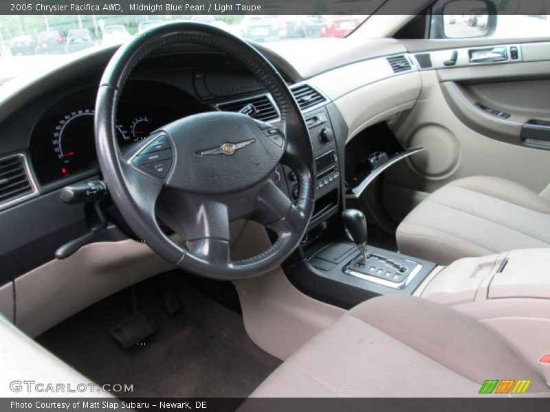 Light Taupe Interior - 2006 Pacifica AWD 